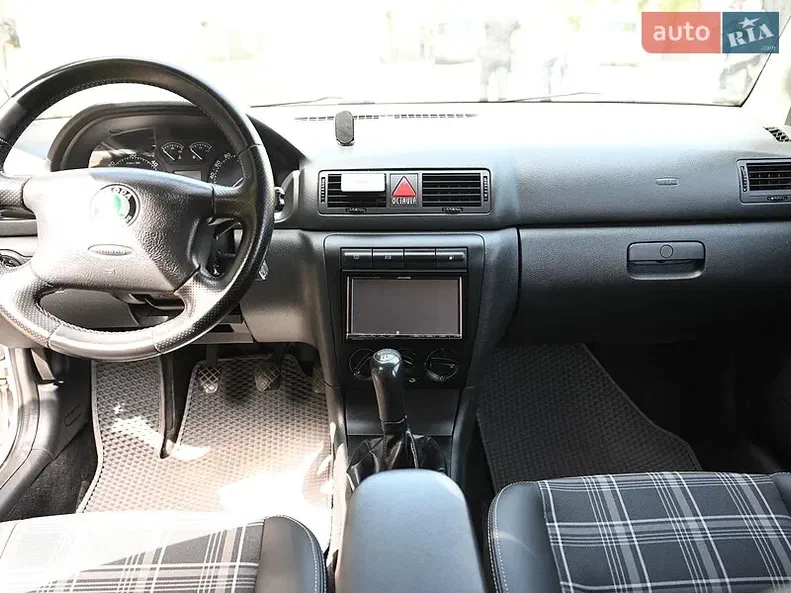 Skoda Octavia 2008 - 6