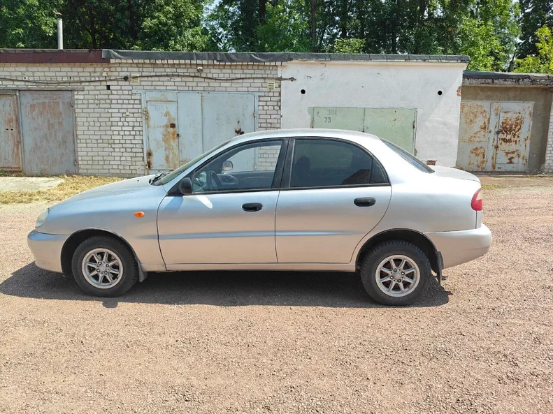 Daewoo Lanos 2007 - 8