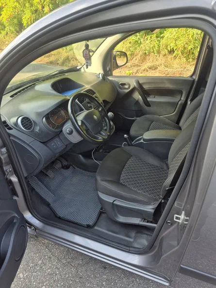 Renault Kangoo 2016 - 11