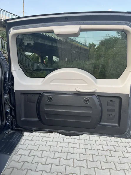 Mitsubishi Pajero 2008 - 10