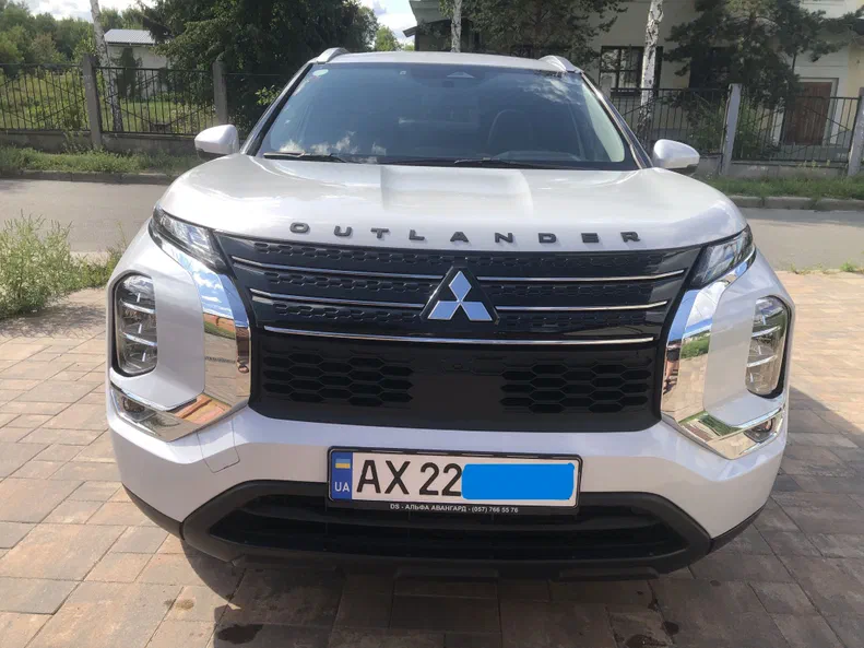 Mitsubishi Outlander 2022 - 1