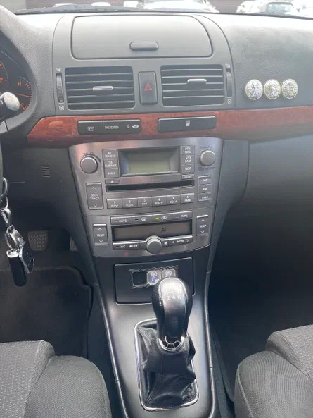 Toyota Avensis 2008 - 7