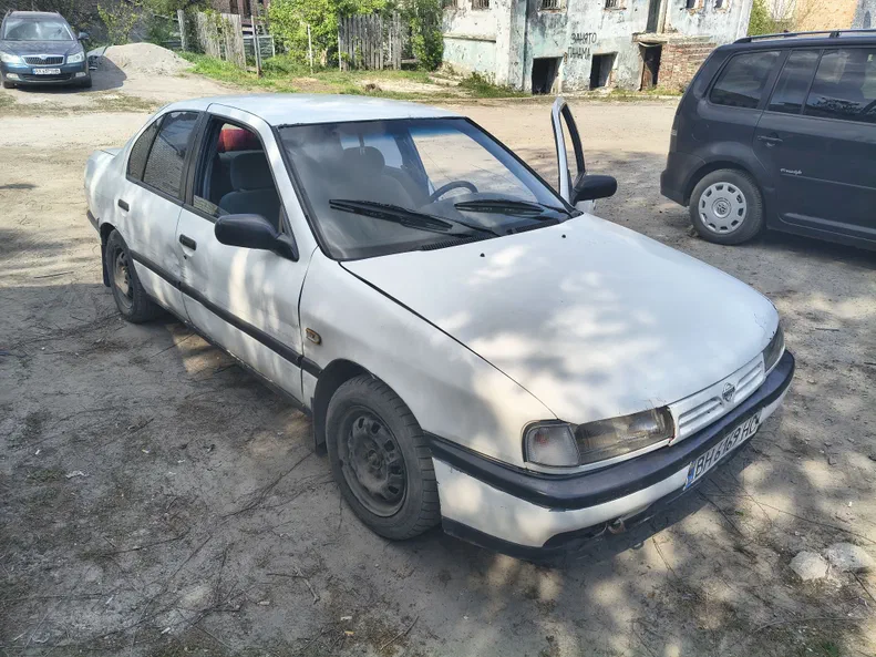 Nissan Primera 1990 - 6