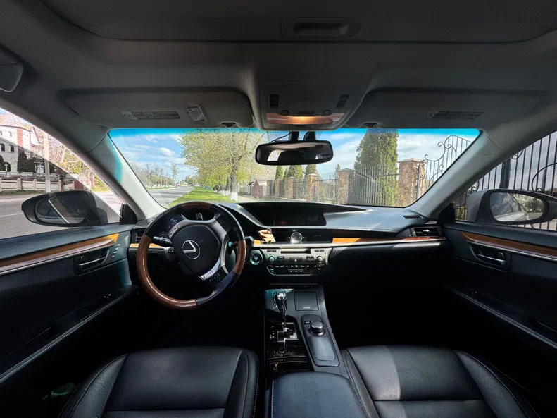 Lexus ES 2012 - 12