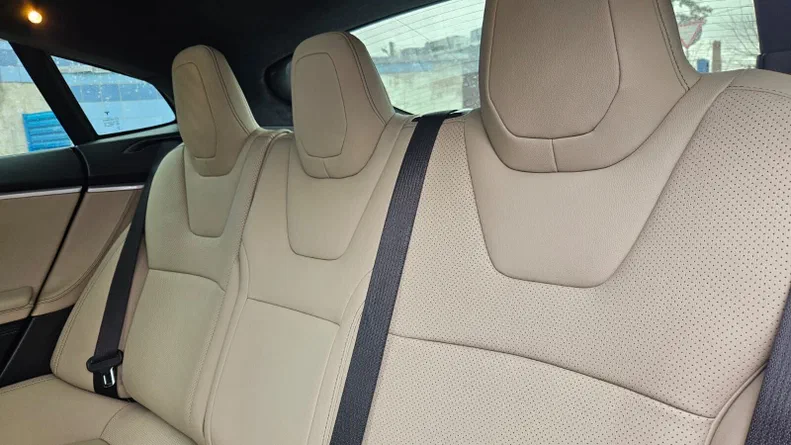 Tesla Model S 2019 - 7