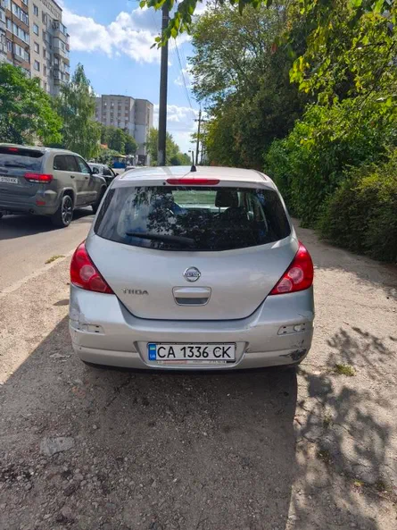 Nissan Tiida 2008 - 5