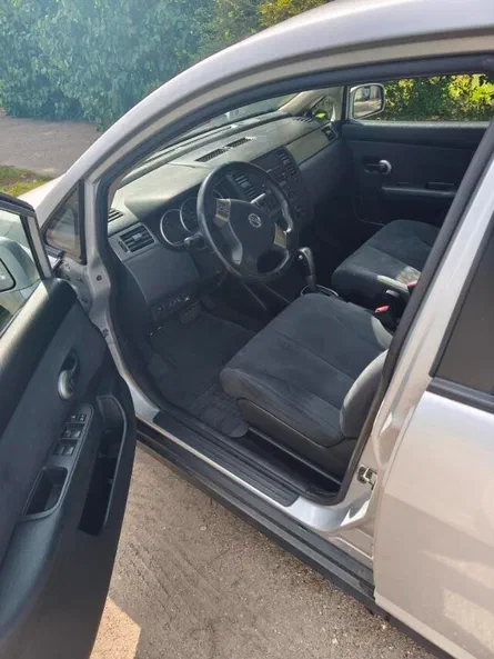 Nissan Tiida 2008 - 8