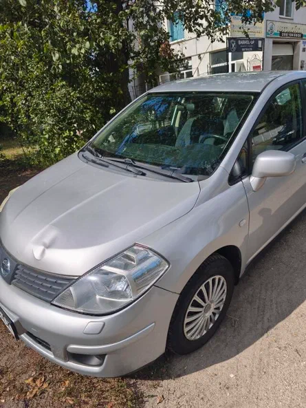 Nissan Tiida 2008 - 7