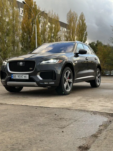 Jaguar F-Pace 2018 - 1