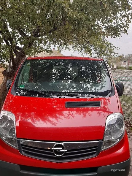 Opel Vivaro 2011
