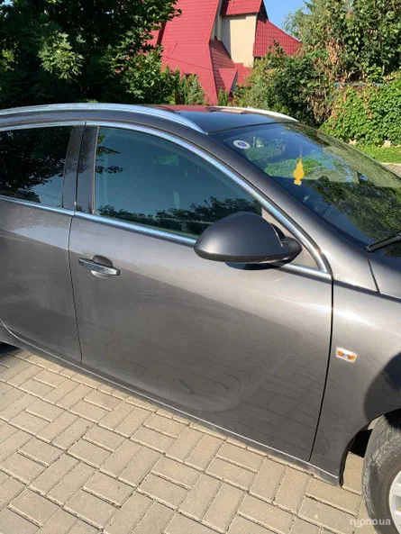 Opel Insignia 2011