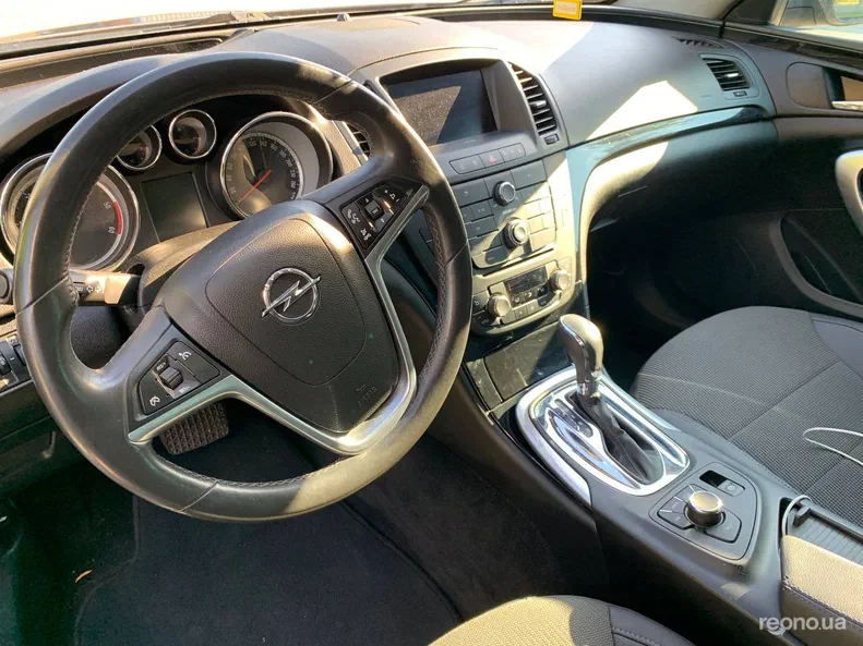 Opel Insignia 2011 - 13