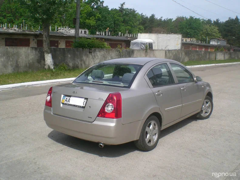 Chery E5 2008 - 5