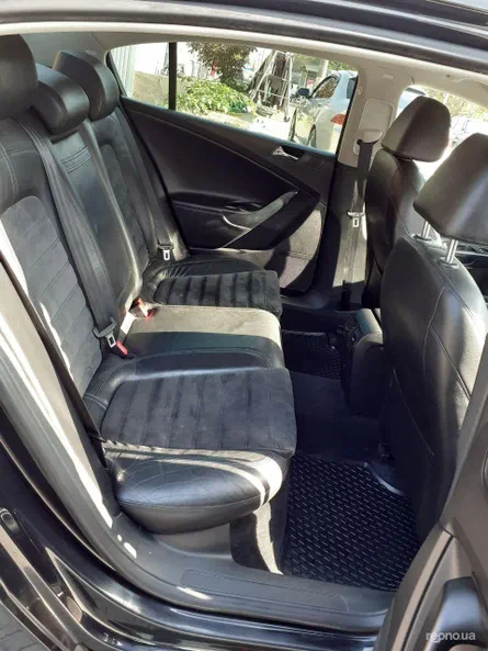 Volkswagen Passat 2008 - 12