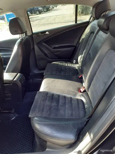 Volkswagen Passat 2008 - 21