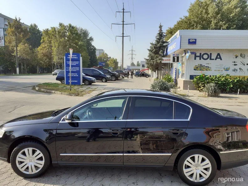 Volkswagen Passat 2008 - 10