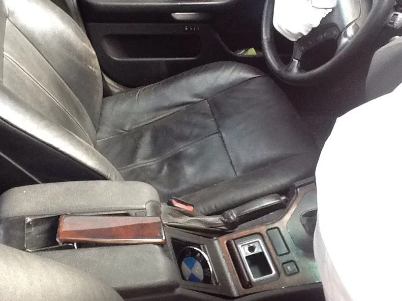 BMW 5 серія 2002 - 9