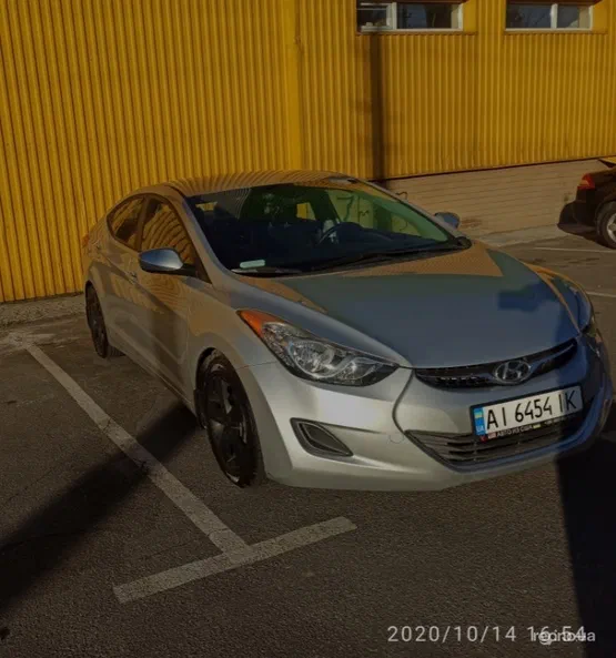 Hyundai Elantra 2013