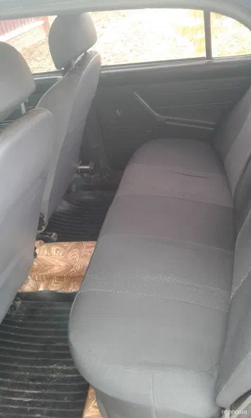 Lada (ВАЗ) 2107 2002 - 10