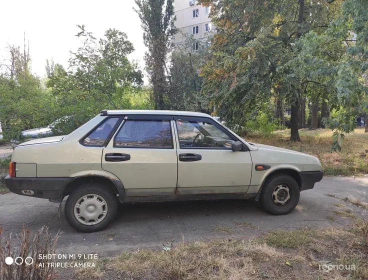 Lada (ВАЗ) 21099 2001