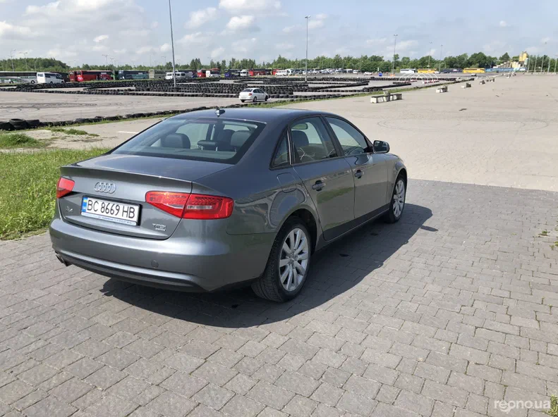 Audi A4 2014
