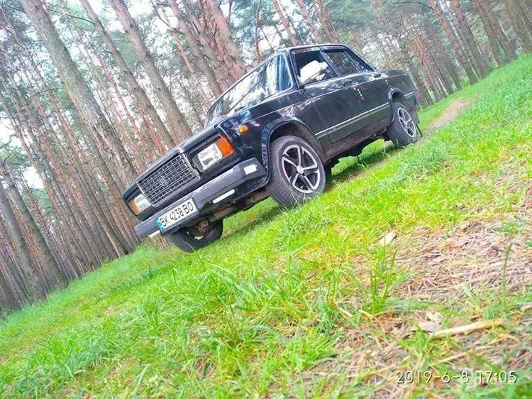 Lada (ВАЗ) 2107 2010