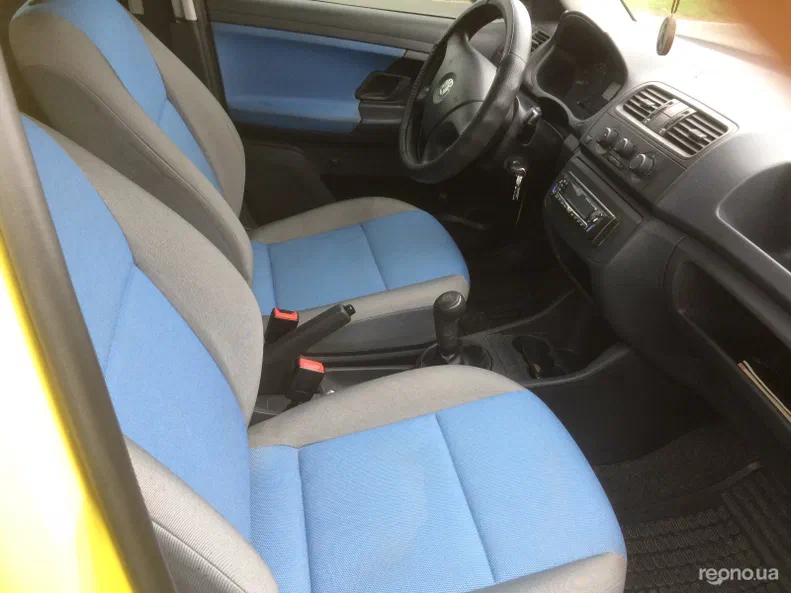 Skoda Fabia 2007 - 9