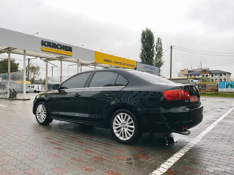 Volkswagen Jetta 2013