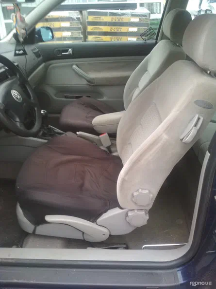 Volkswagen Golf 1999 - 8