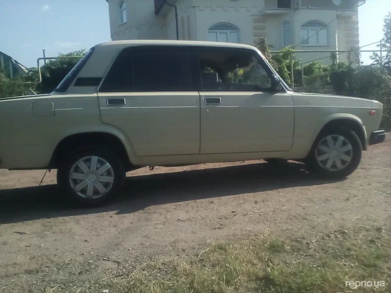 Lada (ВАЗ) 2107 1983