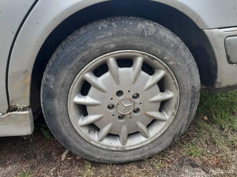 Mercedes-Benz E-Клас 1996 - 7