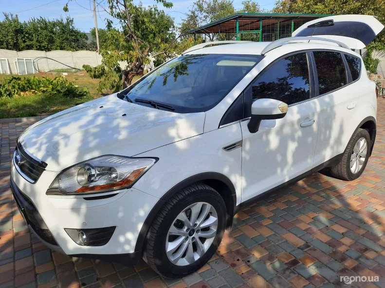 Ford Kuga 2011