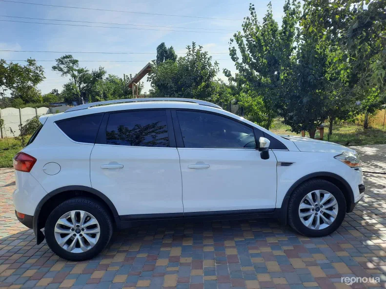 Ford Kuga 2011
