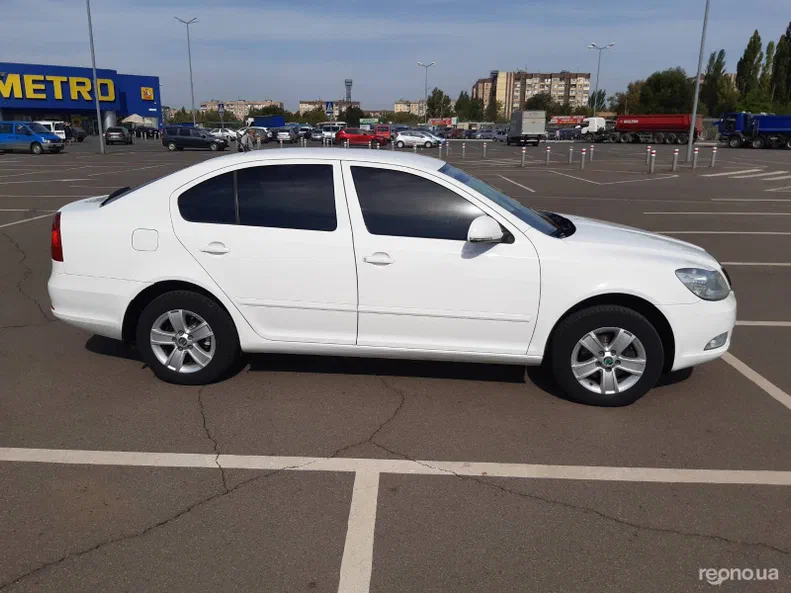 Skoda Octavia 2012 - 5