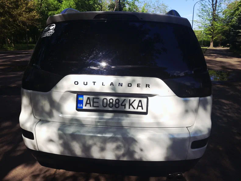 Mitsubishi Outlander 2007 - 8
