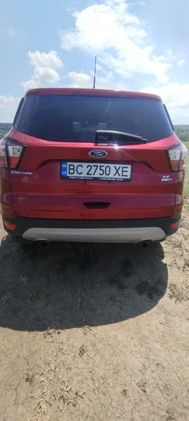 Ford Escape 2017 - 12