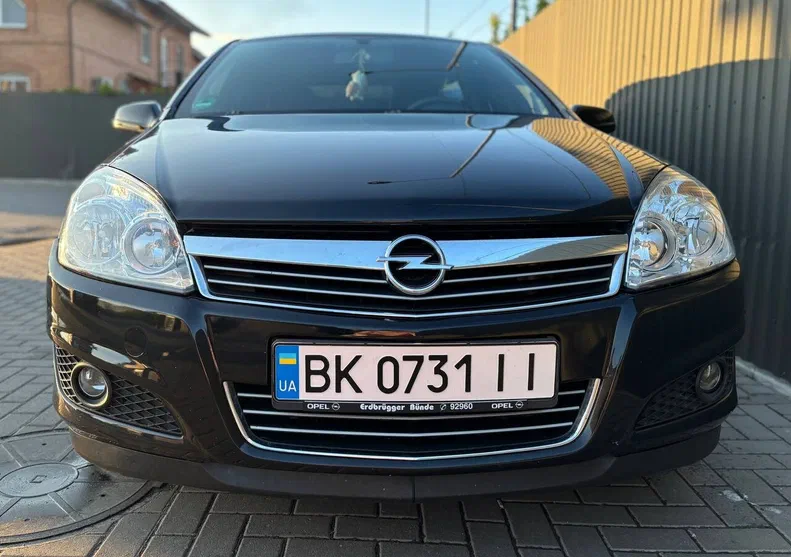 Opel Astra 2009 - 3