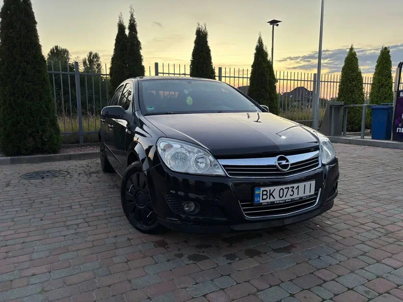 Opel Astra 2009 - 4