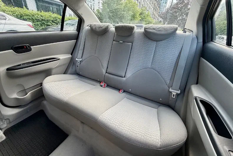 Hyundai Accent 2008 - 9