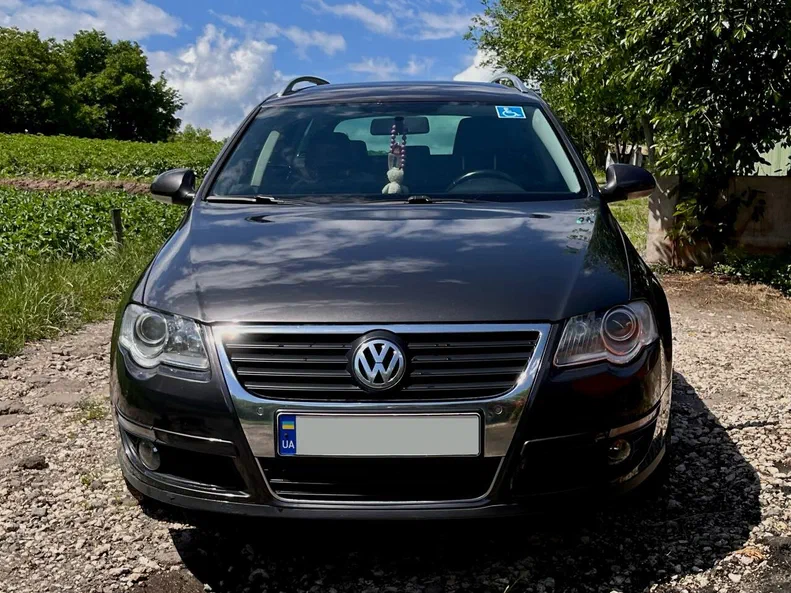 Volkswagen Passat 2009 - 0