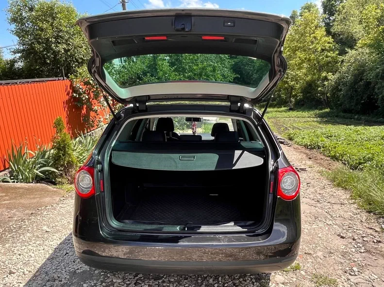 Volkswagen Passat 2009 - 5