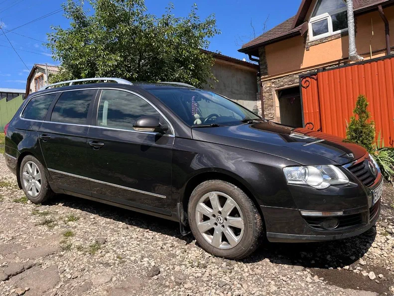 Volkswagen Passat 2009 - 1