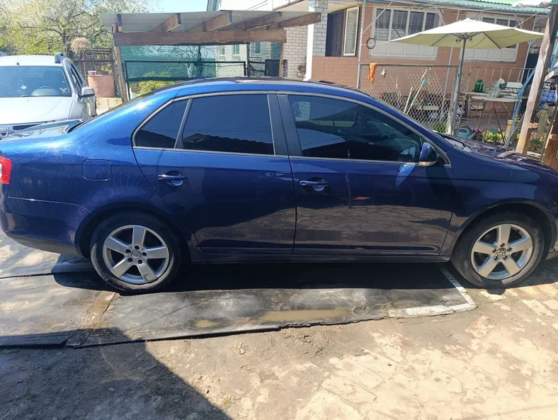 Volkswagen Jetta 2009 - 2