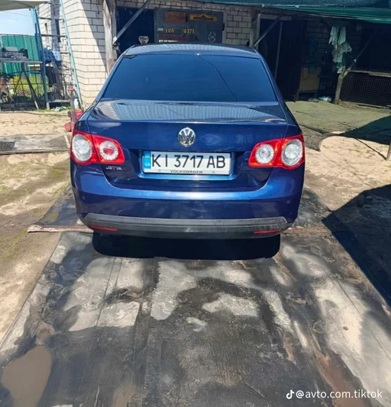 Volkswagen Jetta 2009 - 4