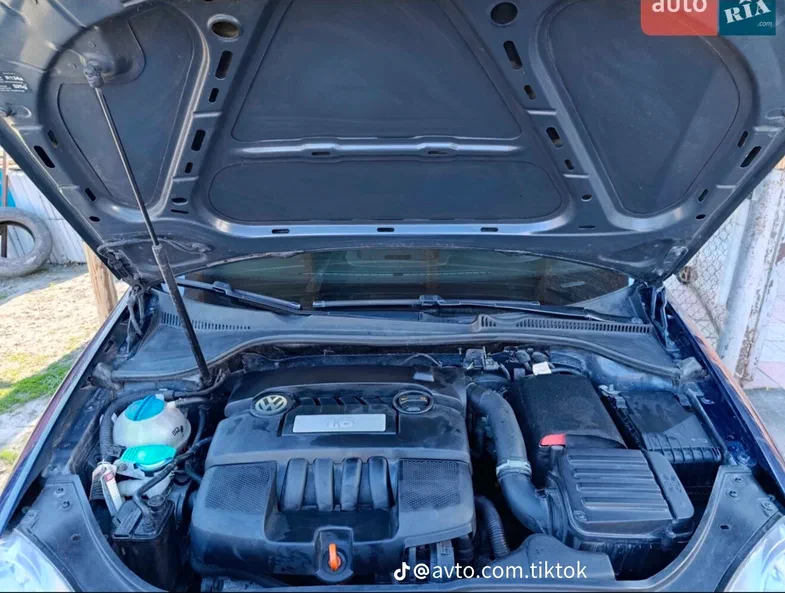 Volkswagen Jetta 2009 - 8