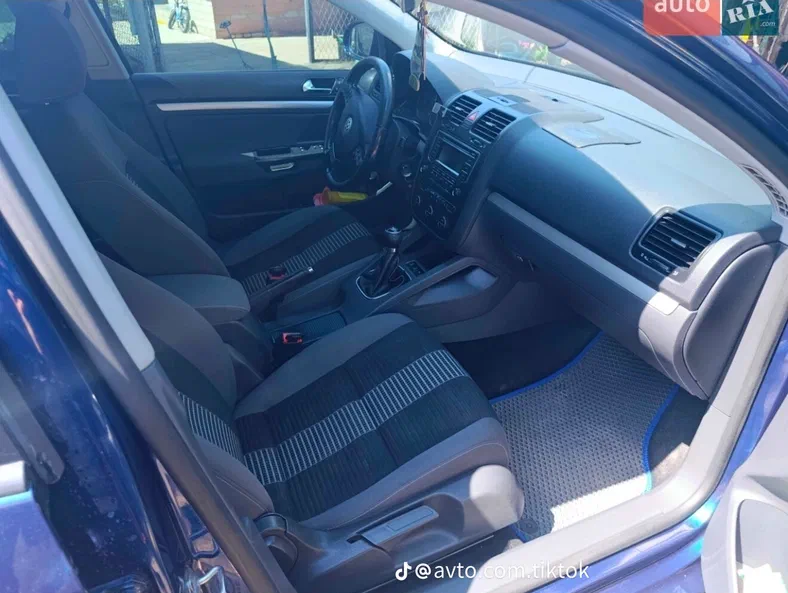 Volkswagen Jetta 2009 - 7