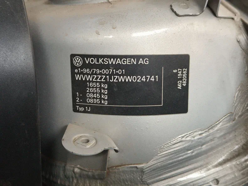 Volkswagen Golf 1997 - 13
