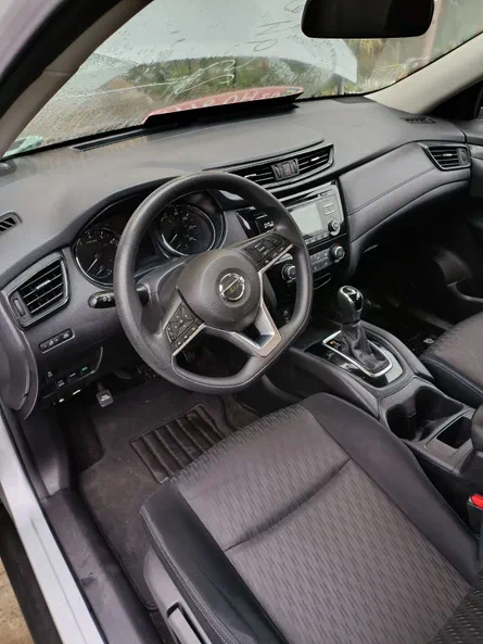 Nissan Rogue 2016 - 16