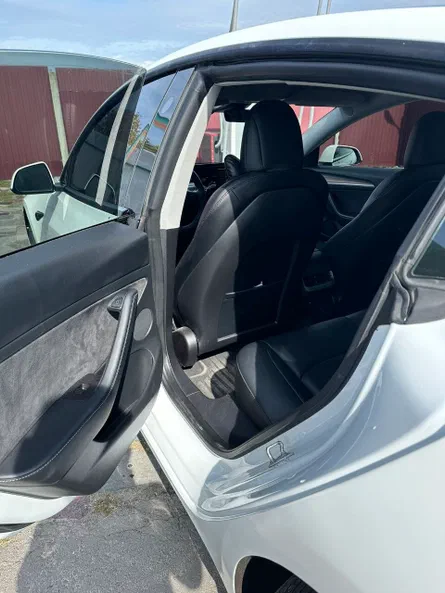 Tesla Model 3 2022 - 6