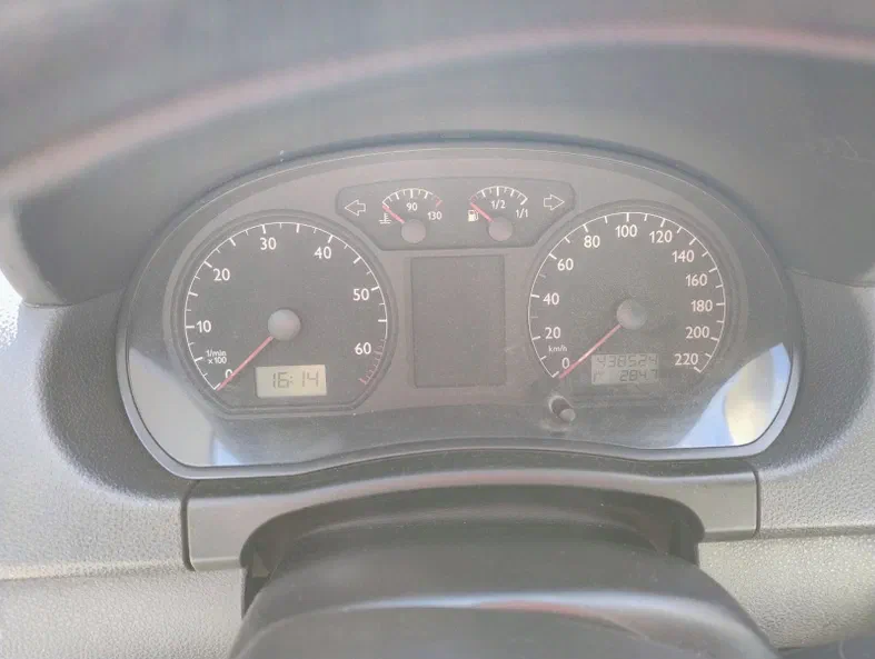 Volkswagen Polo 2004 - 8